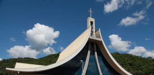 SANTA CATARINA AMPLIA VALORIZAÇÃO CULTURAL E TURÍSTICA COM NOVAS LEIS QUE RECONHECEM ROTAS, FESTAS E TRADIÇÕES REGIONAIS
