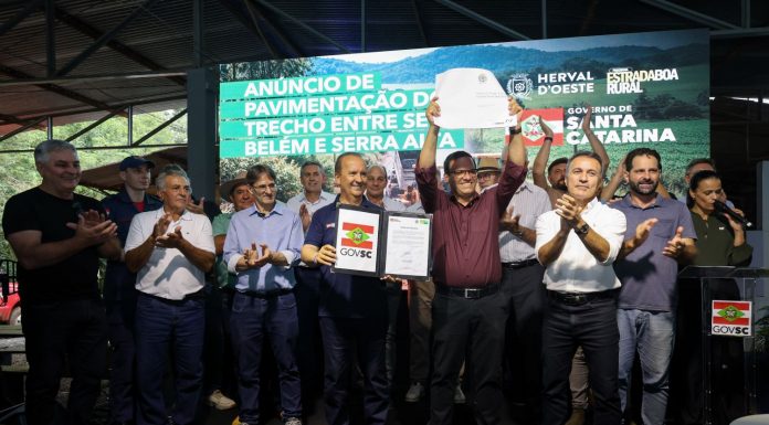 GOVERNO DO ESTADO ANUNCIA PAVIMENTAÇÃO PELO PROGRAMA ESTRADA BOA RURAL EM HERVAL D’OESTE