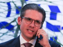 PEC QUE ACABA COM ESCALA 6X1 COMEÇA A TRAMITAR NA CÂMARA E DIVIDE DEBATE SOBRE JORNADA DE TRABALHO