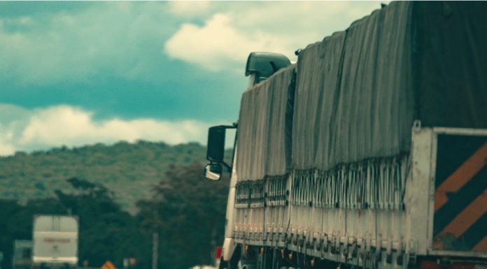 FERIADOS PROLONGADOS DE 2026 DEVEM AUMENTAR FLUXO NAS RODOVIAS: CNT ALERTA PARA RISCOS E LANÇA GUIA DE SEGURANÇA