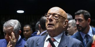 ESPERIDIÃO AMIN PROTOCOLA REQUERIMENTO DE URGÊNCIA PARA SENADO PAUTAR PL DA ANISTIA