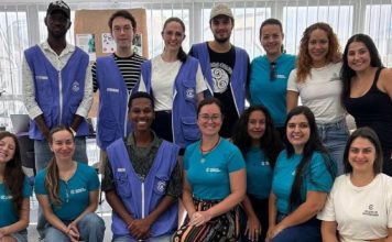 AÇÃO PROMOVE ACOLHIMENTO E ACESSO A DIREITOS PARA MIGRANTES E REFUGIADOS EM PALHOÇA