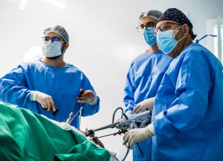 SANTA CATARINA AMPLIA CIRURGIAS BARIÁTRICAS EM 550% E REALIZA MAIS DE 2,2 MIL PROCEDIMENTOS EM 2025