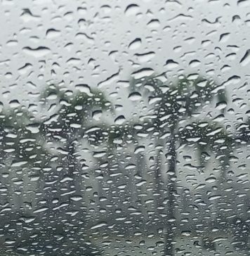 TEMPORAIS E CHUVA PERSISTENTE MARCAM O FIM DE SEMANA EM SC