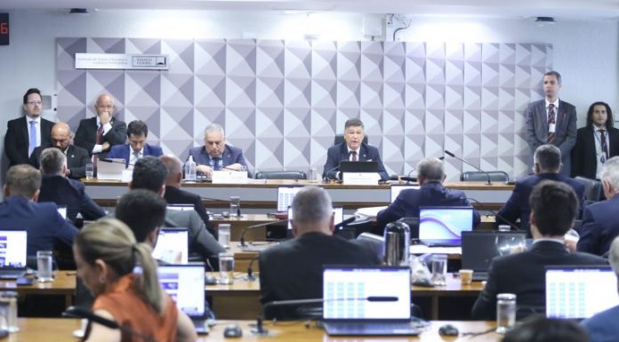 CPMI DO INSS CANCELA DEPOIMENTO DE VORCARO E CONVOCA REPRESENTANTE LIGADA A CONFEDERAÇÃO DE AGRICULTORES