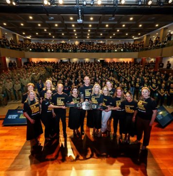 EM NOVA ETAPA DO CATARINAS POR ELAS, GOVERNADOR MOBILIZA HOMENS CONTRA A VIOLÊNCIA DOMÉSTICA