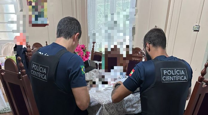 OPERAÇÃO VIGILANS: CYBERGAECO PRENDE INVESTIGADO E APREENDE MAIS DE 1,7 MIL VÍDEOS DE EXPLORAÇÃO SEXUAL INFANTIL EM SC