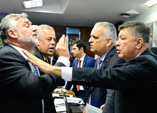 CPMI DO INSS APROVA QUEBRA DE SIGILOS DE LULINHA E SESSÃO TERMINA EM TUMULTO