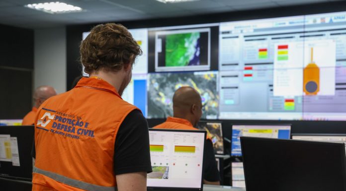 GOVERNO DE SANTA CATARINA TESTA FECHAMENTO TOTAL DAS BARRAGENS DO ALTO VALE EM MAIOR SIMULADO DE DESASTRES DO PAÍS