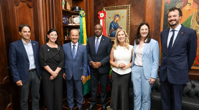 SANTA CATARINA APRESENTA POTENCIAL ECONÔMICO E EDUCACIONAL A RUANDA E MIRA NOVAS PARCERIAS INTERNACIONAIS