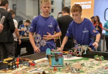 RUMO AO NACIONAL: 148 ESTUDANTES DA REDE SESI/SC DISPUTAM CAMPEONATO DE ROBÓTICA EM SÃO PAULO