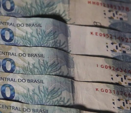 GOVERNO FEDERAL BLOQUEIA R$ 1,6 BILHÃO NO ORÇAMENTO DE 2026