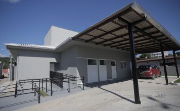 FLORIANÓPOLIS INAUGURA PRIMEIRO ENTREPOSTO PÚBLICO DE PESCADO E PROMETE TRANSFORMAR A VIDA DE PESCADORES ARTESANAIS