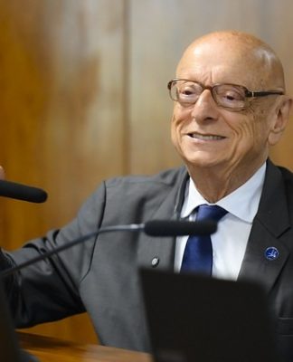 NOVA LEI AMPLIA USO DO MICROCRÉDITO E PERMITE INVESTIMENTO EM SAÚDE, MORADIA E QUALIFICAÇÃO PROFISSIONAL