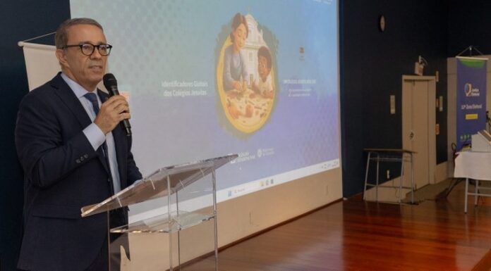 TRE-SC MOBILIZA JOVENS EM FLORIANÓPOLIS E REFORÇA IMPORTÂNCIA DO VOTO NAS ELEIÇÕES 2026