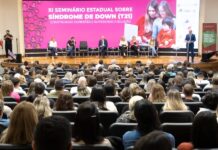 INCLUSÃO EM PAUTA: SEMINÁRIO NA ALESC DESTACA PROTAGONISMO E COMBATE À SOLIDÃO DE PESSOAS COM SÍNDROME DE DOWN