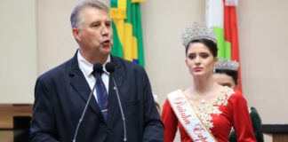 ABDON BATISTA MOBILIZA ALESC E LANÇA CONVITE OFICIAL PARA A 7ª EXPO