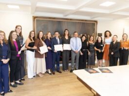 ALESC HOMENAGEIA FCDL-SC E DESTACA PROTAGONISMO FEMININO NO EMPREENDEDORISMO CATARINENSE