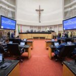 PARLAMENTARES DEFENDEM ATUAÇÃO E RESULTADOS DA SEGURANÇA PÚBLICA DURANTE SESSÃO NA ALESC