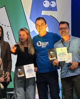 ALESC CONQUISTA PRÊMIO NACIONAL E REFORÇA PROTAGONISMO EM COMUNICAÇÃO PÚBLICA INCLUSIVA