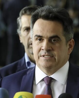 Senador Ciro Nogueira é alvo de restrições impostas pelo STF após investigação da Polícia Federal apontar suposto favorecimento ao Banco Master em troca de benefícios financeiros e vantagens pessoais. (Fabio Rodrigues Pozzebom/Agência Brasil)