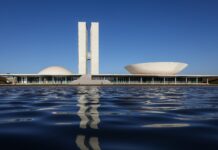 JORNADA DE 40 HORAS AVANÇA NO CONGRESSO E PEC DO FIM DA ESCALA 6X1 SEGUE PARA COMISSÃO ESPECIAL DA CÂMARA