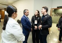 “PARTICIPAR DA POLÍTICA É TRANSFORMAR REALIDADES”, AFIRMA JULIO GARCIA A ESTUDANTES DO ESTÁGIO VISITA NA ALESC