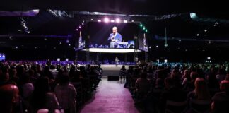 JORGINHO MELLO DESTACA FORÇA DA ADVOCACIA CATARINENSE E PROTAGONISMO SOCIAL DE SC NA ABERTURA DA MAIOR CONFERÊNCIA JURÍDICA DO ESTADO