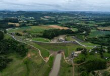 GOVERNO DE SANTA CATARINA INVESTE R$ 95 MILHÕES PARA REFORÇAR SISTEMA DE CONTENÇÃO DE CHEIAS NO VALE DO ITAJAÍ
