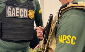 MPSC BLOQUEIA R$ 54,3 MILHÕES EM BENS DE INVESTIGADOS POR FRAUDES EM LICITAÇÕES EM BLUMENAU E REGIÃO