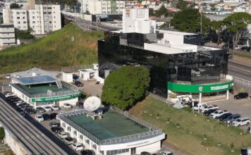 DEFESA CIVIL DE SC MONITORA O CLIMA DIRETO DO ESPAÇO E AMPLIA REDE DE ALERTA EM TEMPO REAL