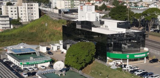DEFESA CIVIL DE SC MONITORA O CLIMA DIRETO DO ESPAÇO E AMPLIA REDE DE ALERTA EM TEMPO REAL