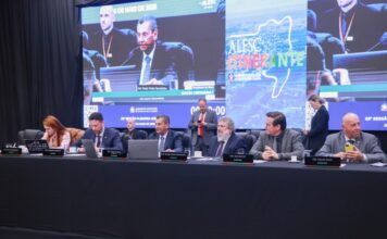 ALESC ITINERANTE APROVA 18 PROJETOS EM ARARANGUÁ E REFORÇA PAUTAS DO SUL CATARINENSE
