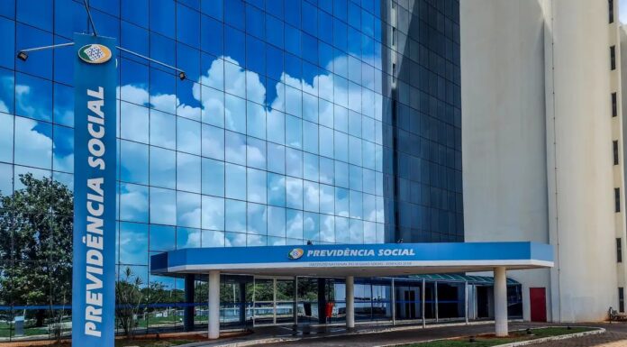 VAZAMENTO NO INSS EXPÕE DADOS DE 2,8 MILHÕES DE CPFS E ACENDE ALERTA SOBRE SEGURANÇA DIGITAL