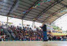 EM QUILOMBO, GOVERNADOR AUTORIZA R$ 20 MILHÕES EM RECURSOS DO GOVERNO DO ESTADO PARA OBRAS DE INFRAESTRUTURA, HABITAÇÃO E PROTEÇÃO E DEFESA CIVIL