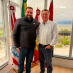 REUNIÃO ENTRE JOÃO COBALCHINI E TOPÁZIO NETO: CÂMARA E PREFEITURA ALINHAM PROJETOS ESTRATÉGICOS PARA O FUTURO DE FLORIANÓPOLIS