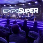 EXPOSUPER 2026 REÚNE 25 MIL PROFISSIONAIS E REFORÇA PROTAGONISMO DO VAREJO CATARINENSE EM BALNEÁRIO CAMBORIÚ