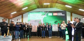GOVERNO DO ESTADO AMPLIA INVESTIMENTOS NO OESTE COM OBRAS VIÁRIAS, EDUCAÇÃO E EXPANSÃO DO ESTRADA BOA RURAL EM SANTA CAARINA