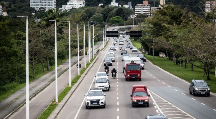 FLORIANÓPOLIS DÁ PASSO RUMO AO FUTURO E APROVA PRIMEIROS PONTOS PÚBLICOS PARA RECARGA DE VEÍCULOS ELÉTRICOS