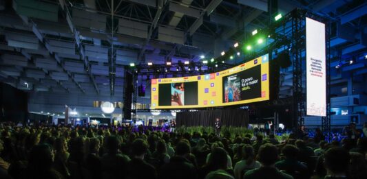 SUMMIT CIDADES 2026 TRANSFORMA FLORIANÓPOLIS NO PRINCIPAL PALCO DE DEBATES SOBRE INOVAÇÃO E GESTÃO PÚBLICA NO BRASIL