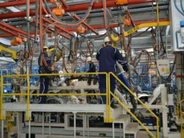 SANTA CATARINA DOBRA RITMO DE GERAÇÃO DE EMPREGOS NA INDÚSTRIA E IMPULSIONA ECONOMIA COM MAIS DE 61 MIL NOVAS VAGAS EM 2026