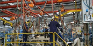 SANTA CATARINA DOBRA RITMO DE GERAÇÃO DE EMPREGOS NA INDÚSTRIA E IMPULSIONA ECONOMIA COM MAIS DE 61 MIL NOVAS VAGAS EM 2026