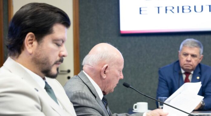 COMISSÃO DA ALESC APROVA DIRETRIZES DO ORÇAMENTO DE 2027 E LIBERA PROJETO PARA VOTAÇÃO EM PLENÁRIO