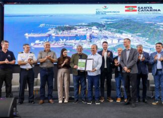 GOVERNADOR ANUNCIA NOVOS INVESTIMENTOS EM INFRAESTRUTURA PARA O PORTO DE SÃO FRANCISCO DO SUL
