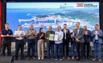 GOVERNADOR ANUNCIA NOVOS INVESTIMENTOS EM INFRAESTRUTURA PARA O PORTO DE SÃO FRANCISCO DO SUL