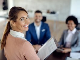 COMPETÊNCIAS GANHAM MAIS PESO QUE EXPERIÊNCIA: EMPRESAS MUDAM A FORMA DE CONTRATAR PROFISSIONAIS