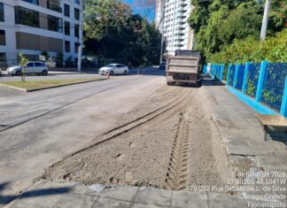 FLORIANÓPOLIS ACELERA OBRAS PARA ELIMINAR GARGALOS NO TRÂNSITO E MELHORAR MOBILIDADE EM PONTOS ESTRATÉGICOS