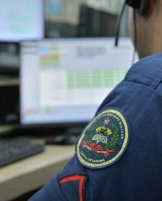 FÉRIAS DE JULHO EXIGEM ATENÇÃO REDOBRADA: CORPO DE BOMBEIROS ALERTA PARA ACIDENTES EM CASA E NAS ESTRADAS