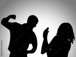 HOMEM É CONDENADO A QUASE 14 ANOS DE PRISÃO POR AGREDIR, ROUBAR E AMEAÇAR MATAR EX-COMPANHEIRA EM SC