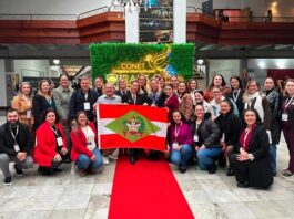 PALHOÇA LEVA EDUCAÇÃO PÚBLICA À AGENDA NACIONAL DE INOVAÇÃO E TRANSFORMAÇÃO EM GRAMADO